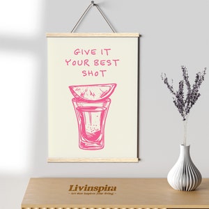 Delicada ilustración de bebidas con arte de chupitos en color rosa, diseño de vasos de chupito, decoración elegante para bares, ideal para reuniones. Colgador de carteles n.° 16-1