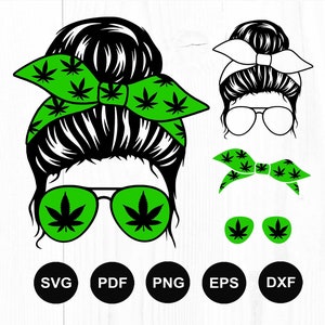 Op de afbeelding: Een zwart-wit silhouet van een vrouw met een rommelige knot, die een zonnebril en een groene bandana met marihuana-bladmotieven draagt. De bandana is bovenop haar hoofd in een strik geknoopt. De afbeelding bevat de woorden "SVG", "PDF", "PNG", "EPS" en "DXF" in zwarte cirkels.