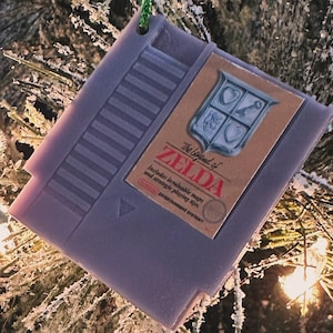 Retro Mini NES SNES Spiel Resin Art Schlüsselanhänger | Perfekte Geschenkidee für Gamer