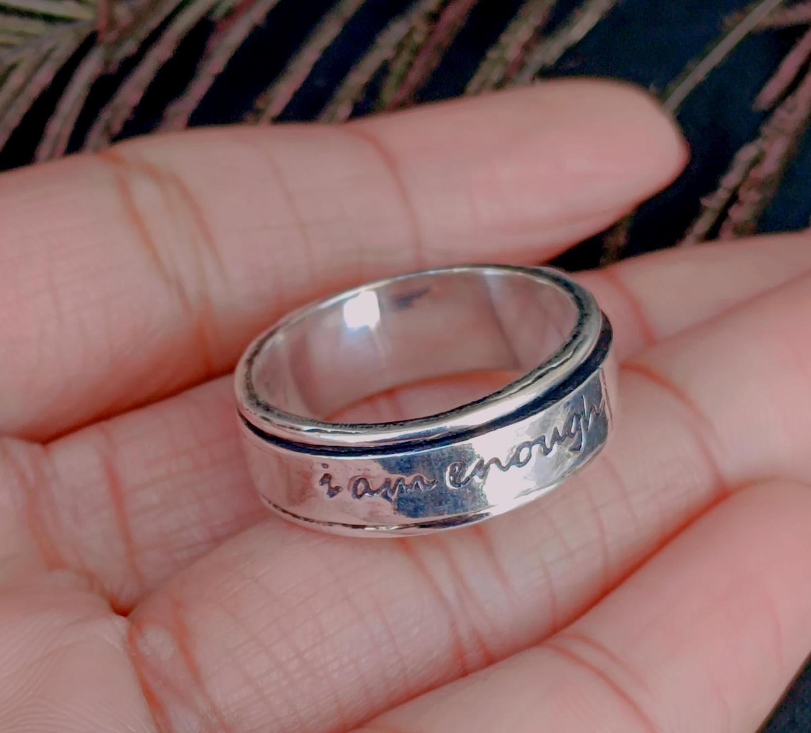 KRFY 925 Anelli in Argento Sterling per Le Donne I Am Enough Anelli Ispirazionale Anelli di Incoraggiamento per Ragazze Dimensione Pollice Regolabile Anelli di Apertura