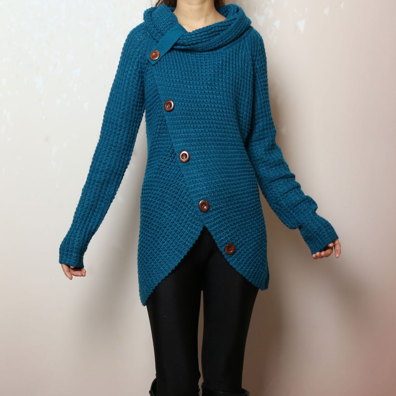 Fall/Winter Asymmetrical Knit Sweater main image 1