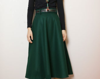 Wollen midi-rok met riem: donkergroene winterrok