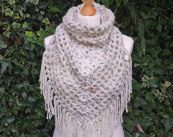 Wendy's Bandana Cowl - Easy crochet pattern, scarf, cowl, shawl - Stylish BOHO Style, Triangle Scarf Bulky Chunky Beginner handkerchief cowl
