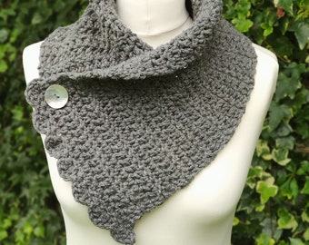 Crotchet Cowl Neck Warmer Pattern - Easy crochet - DUBLIN COWL - Buttoned Cowl - Snood - Scarf Pattern