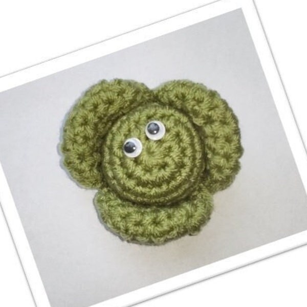 BRUSSEL SPROUT chocolate cover - Easy Crochet Pattern - Christmas Brussels Sprout Ferrero Rocher Cover - easy crochet gift / stocking filler