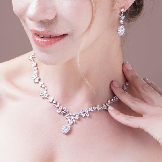 Parure Mariage Cristal Strass Goutte D'Eau – Collier + Boucles D'Oreilles – Élégant & Scintillant Pour Mariée & Soirée