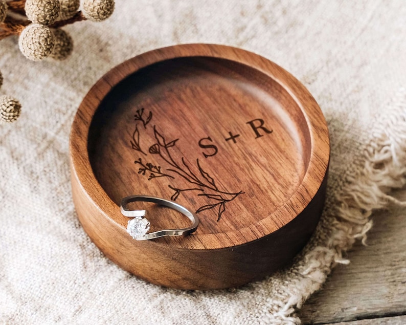 Custom Round Wood Ring Dish, Engagement Ring Holder, Personalized Wedding Ring Dish, Wedding Gift, 5th Anniversary Gifts, Gifts for Newlywed image 1