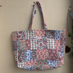 Gesteppte Baumwolle handbedruckt reversibel große mehrfarbige Blumen Einkaufstasche Umweltfreundliche nachhaltige robuste Einkaufstasche handgemachte Boho Tasche