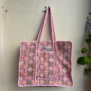 Gesteppte Baumwolle handbedruckt reversibel große mehrfarbige Blumen Einkaufstasche Umweltfreundliche nachhaltige robuste Einkaufstasche handgemachte Boho Tasche
