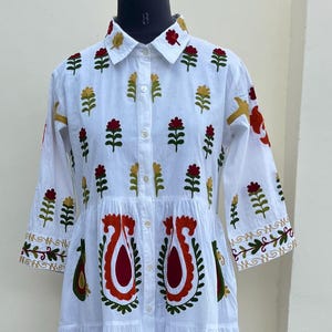 Floral Embroidered Cotton Maxi Dress: V-Neck Suzani Style