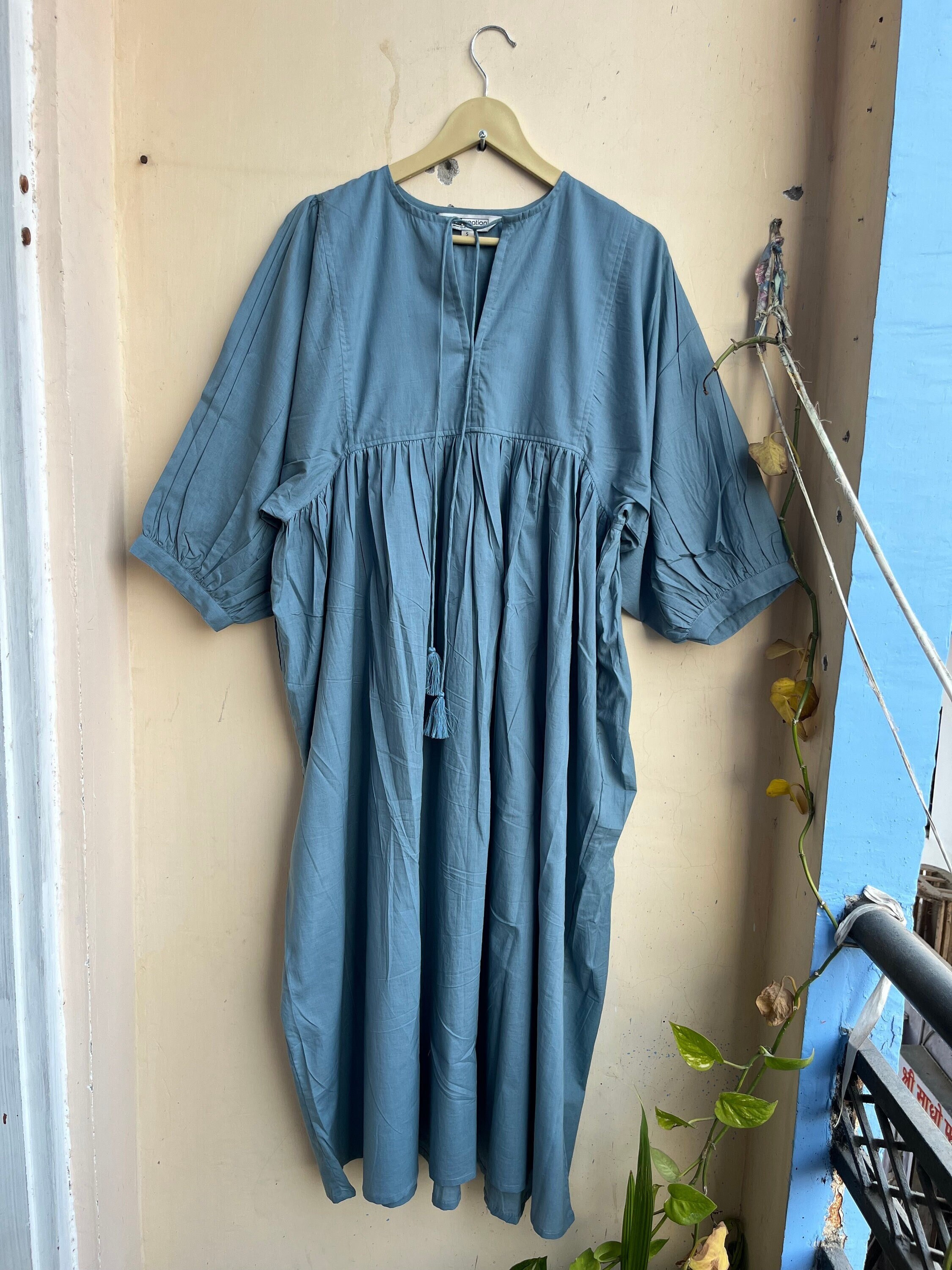 chinese dress ladies Shani Shemer Women's Eleanor Linen Maxi Dress, Blue Sky Flowers, L at  Amazon Women's Clothing store