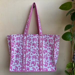 Gesteppte Baumwolle handbedruckt reversibel große mehrfarbige Blumen Einkaufstasche Umweltfreundliche nachhaltige robuste Einkaufstasche handgemachte Boho Tasche