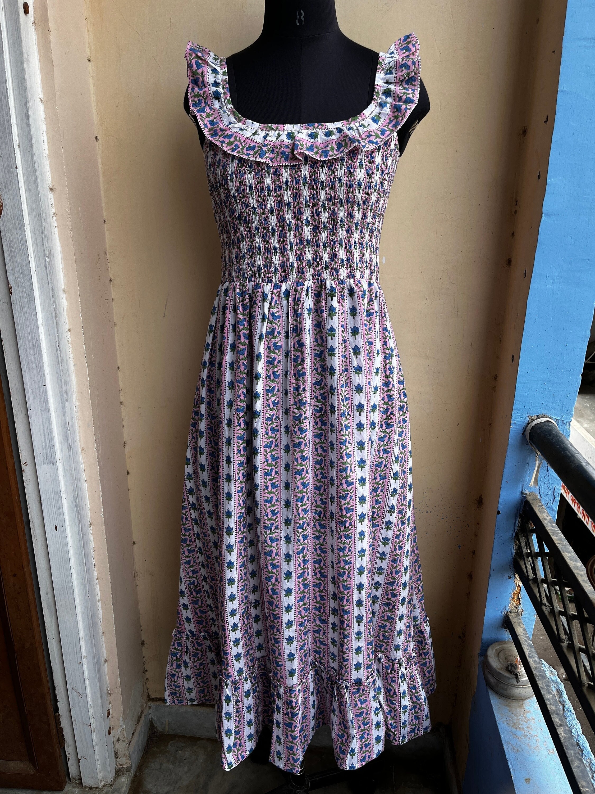 Handblock gedrucktes langes Maxikleid der Sommerabnutzung, Gedrucktes Blumensommerkleid
