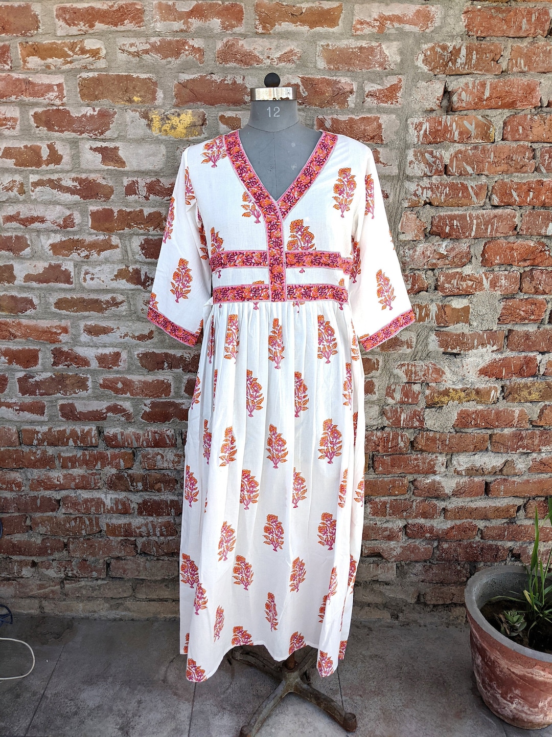 Kristall berry red floral print shop bell sleeve mini dress