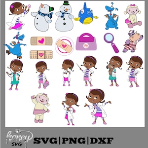 Puede incluir: Un conjunto de clipart digital con un médico de dibujos animados, un dragón azul, un muñeco de nieve, una oveja, una venda, una lupa, un hipopótamo y un bolso. El médico lleva una bata blanca y un estetoscopio. El dragón lleva un lazo rosa. El muñeco de nieve lleva un sombrero negro y una bufanda. La oveja lleva un lazo rosa. La venda es rosa con un corazón rojo. La lupa es marrón con un mango dorado. El hipopótamo lleva un vestido a rayas rojas y blancas. El bolso es rosa con un corazón blanco.