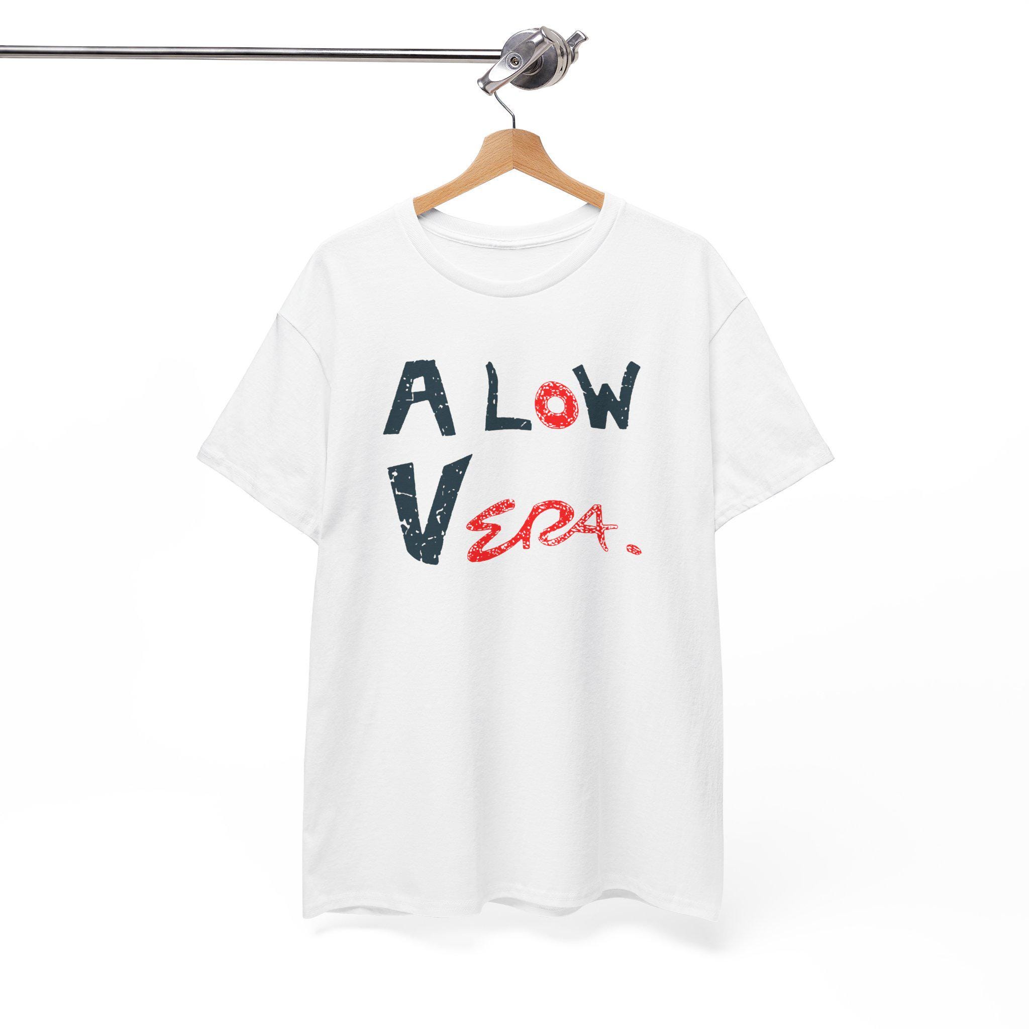 Julia Roberts A Low Vera T-Shirt - Witty Eco-Chic Tee for Plant Lovers & 90s Icons Fans - Julia Roberts Fans Gift Mother Day