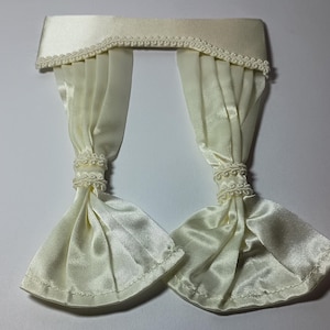 Dollhouse Miniature 1 12 Pleated Cream Curtains