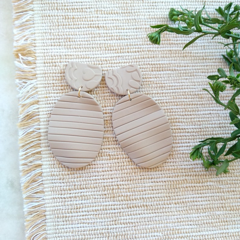 Camel MARIA dangles Handmade clay earrings Statement dangle earrings Beige Burgundy Peach Teal Oval clay earrings