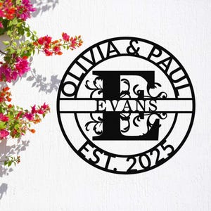 Letrero de metal personalizado con nombre de familia, letrero de monograma para pared de metal, letrero de apellido personalizado, regalo de boda, decoración de pared con monograma con letra dividida inicial