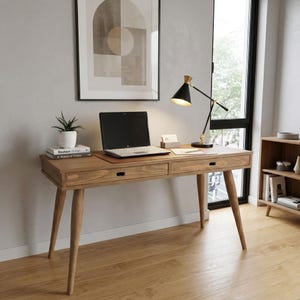 Bureau en pin massif avec 2 tiroirs et pieds XL, bureau style Mid Century pour télétravail et étude | Ref. 0012XL