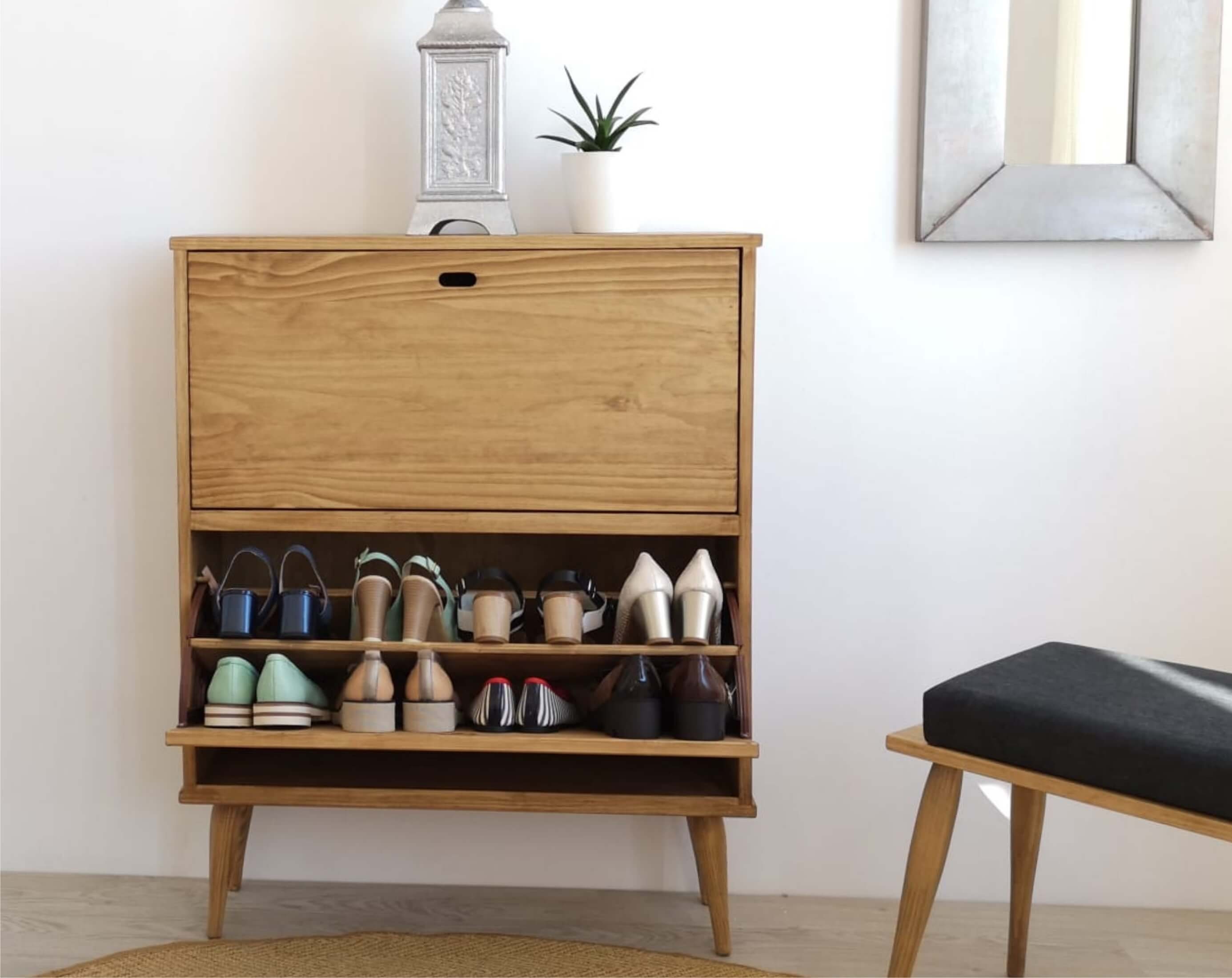 Beautiful design shoe rack CUERO