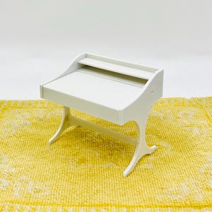 Brio Dollhouse Vanity