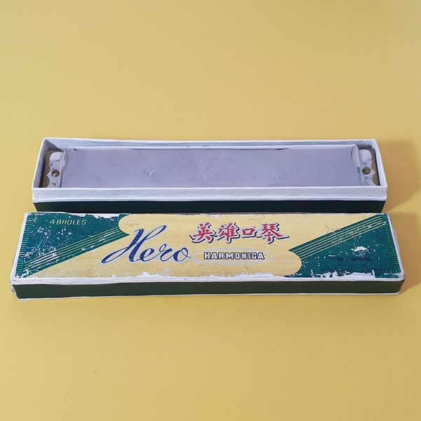 Vintage Chinese Hero Harmonica