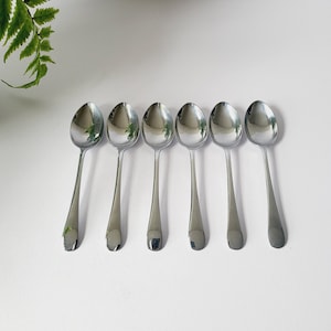 Verchromtes Vintage Set aus 6 Teelöffeln - schlichtes Muster - 12,5 cm Länge