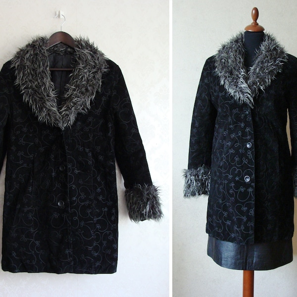 Black Penny Lane Suede Coat, Vintage Embroidered Suede Leather Coat, 70s vibes Hippie Afghan Coat Woodstock Fur Trim Coat Jacket Size S