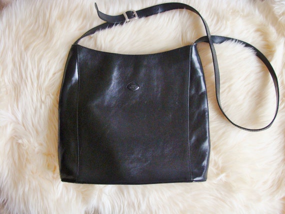 Vintage 1990s Black Patent Leather Minimalist Crossbody Shoulder Bag Small