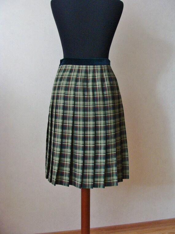 Green plaid skirt wool 2025