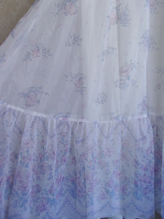 80s Long White Prairie Dress Lavender Flower Maxi… - image 7