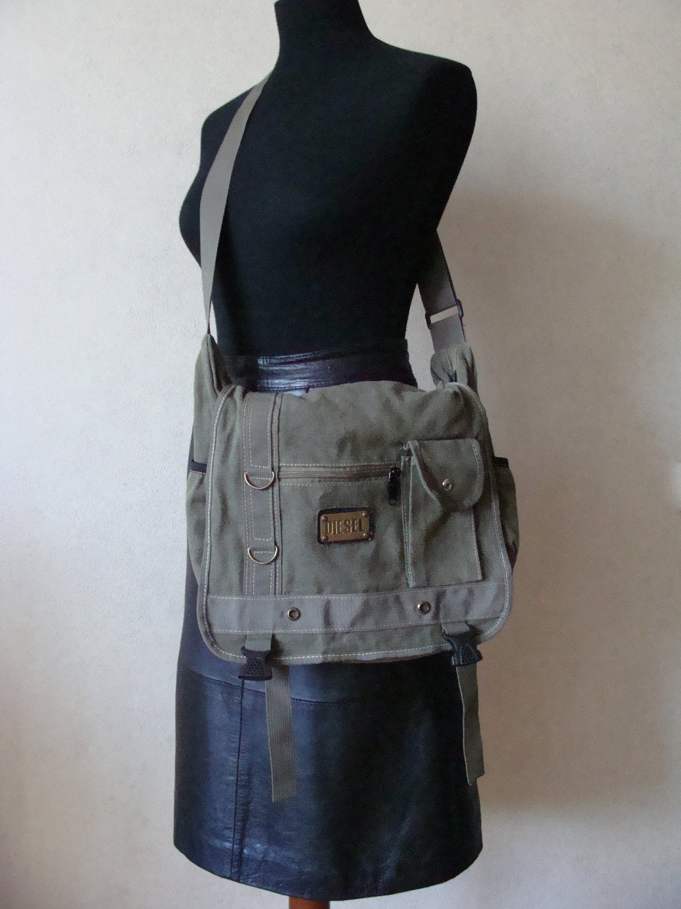 Vintage DIESEL Canvas Messenger Bag, Khaki Green Cotton School 