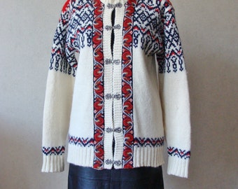 Vintage 80s DEVOLD Norway Wool Cardigan Sweater, Traditional Nordic White Patterned Folk Cardigan Pewter Hook, Embroidered Viking Sweater Vintage 80s DEVOLD Norway Wool Cardigan Sweater, Traditional Nordic White Patterned Folk Cardigan Pewter Hook, Embroidered Viking Sweater
