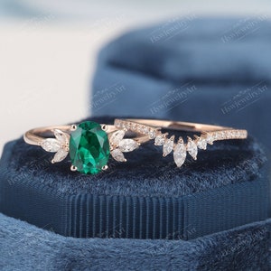 Emerald engagement ring Sets  unique rose gold ring oval shape Cluster ring engagement ring vintage Marquise diamond wedding Bridal ring