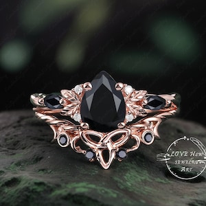 Vintage Pear black onyx engagement ring Bridal Ring women Rose Gold Unique Gemstone leaf Promise ring twisted Cluster anniversary ring women