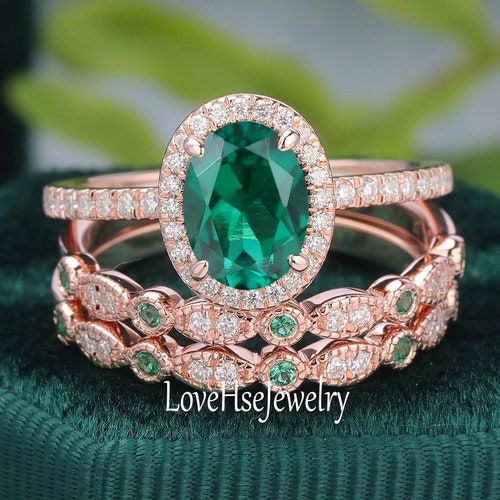 Vintage Oval Cut Emerald Engagement Ring Halo Diamond Ring 14k - Etsy