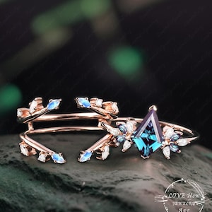 Vintage Kite Cut Alexandrite Engagement Ring set Rose gold Bridal Set Ring June Birthstone Promise ring double curved diamond Cluster ring