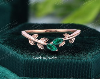 Unique Rose Gold wedding band matching wedding band Delicate Art deco marquise emerald Wedding ring Vintage leaf Anniversary promise ring