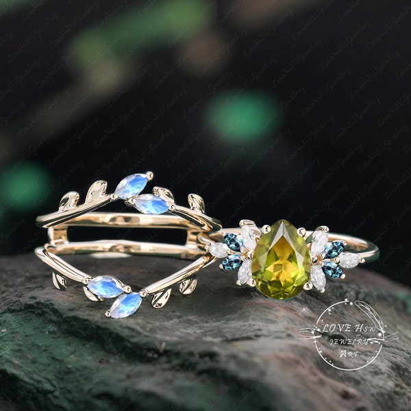 Peridot Engagement Ring - Etsy