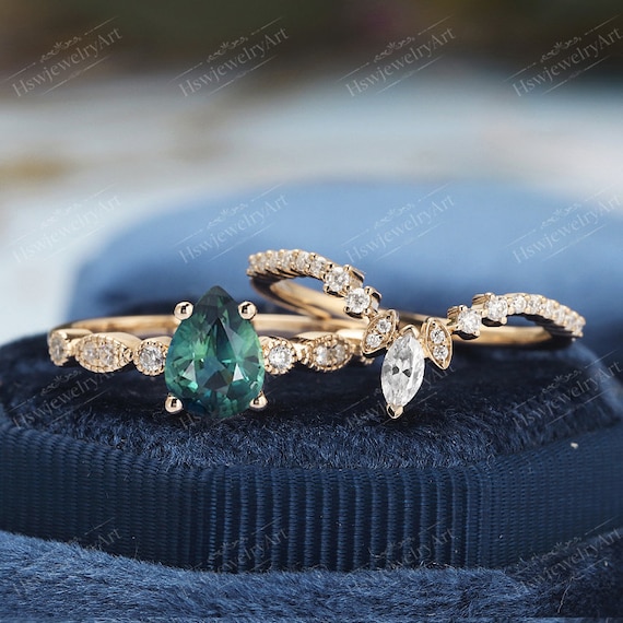 Vintage Art Deco Style Bridal Ring Set – Flawless Moissanite