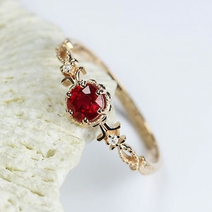 Simple Solitaire 0.3CT Natural Ruby Diamond Round Engagement Ring 14k Rose Gold Diamond Promise Rings Red Jewelry