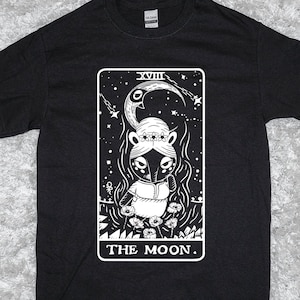 Luna as The Moon T-Shirt | Tarot Collection