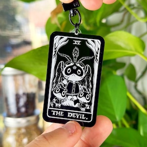 Llavero acrílico de 2,5" / Carta del tarot de Tom Nook como el diablo / Animal Crossing