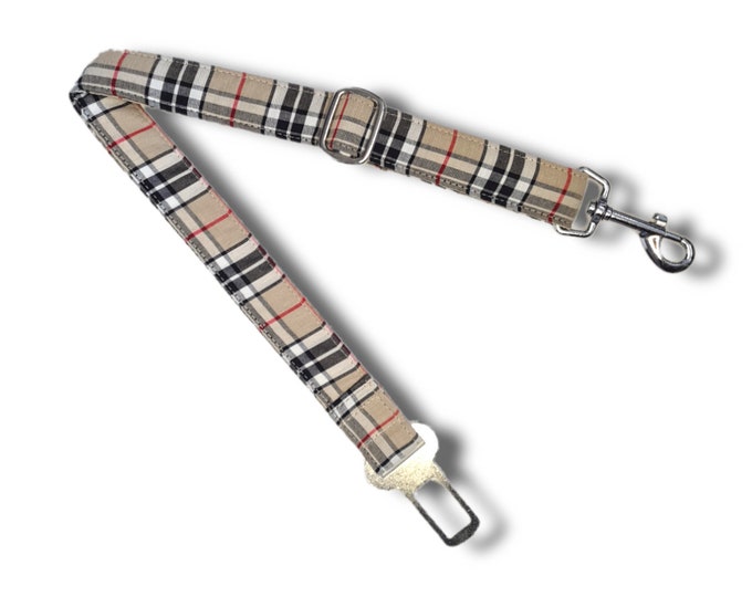 Dog seatbelt - beige and tan tartan