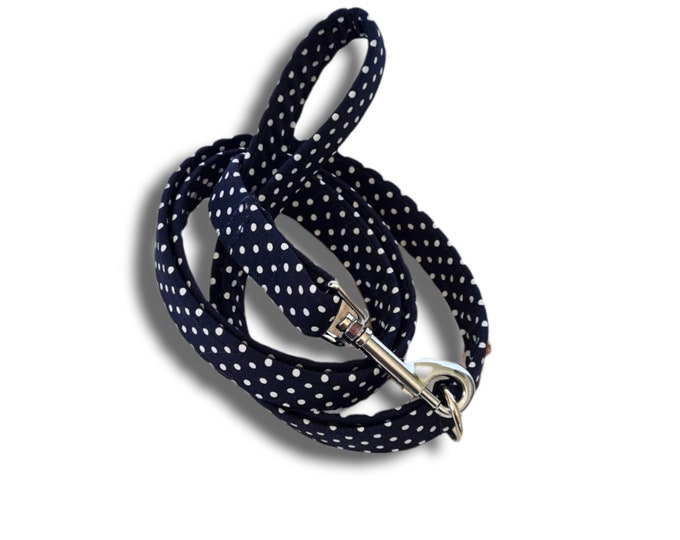 Polka dots print dog lead