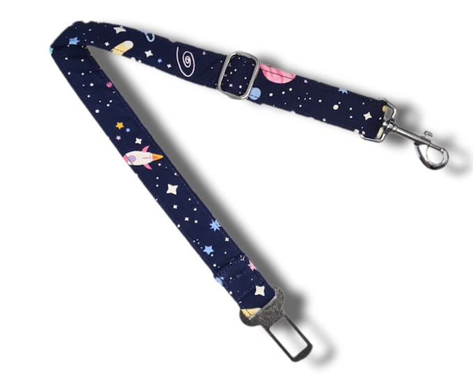 Dog seatbelt - space rockets and planets