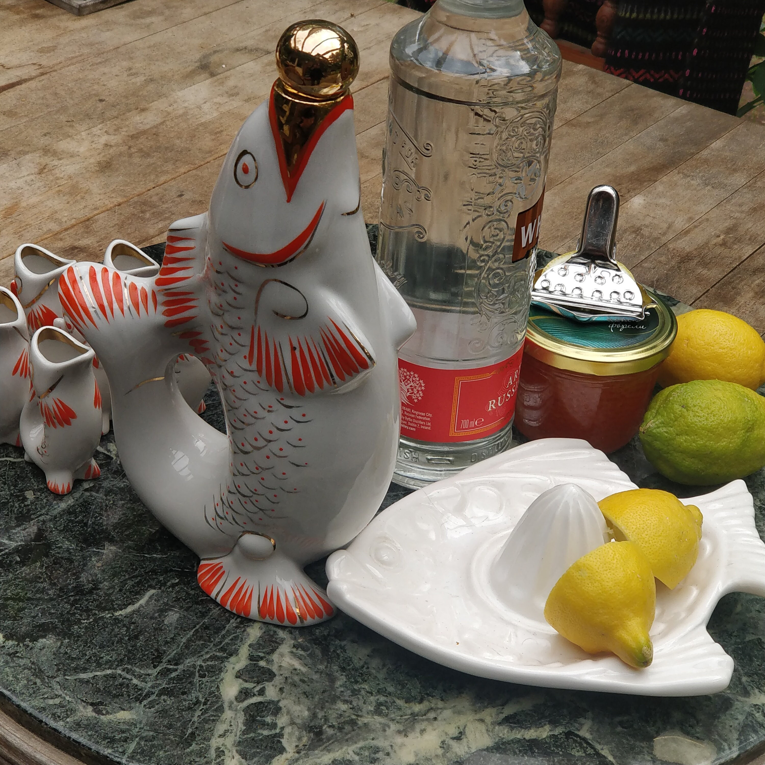 ロシア製？ウオッカ　陶器容器 Russian Vodka Carafe - Etsy
