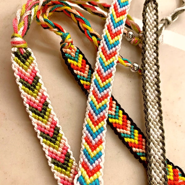 Bordered Chevron Friendship Bracelet