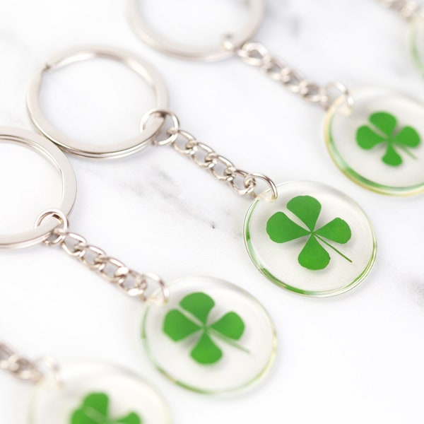 Real Pressed Four Leaf Clover Silver Keyring. Lucky resin ring key chain good luck present. Natural leaves bag charm. Unique gift for her.